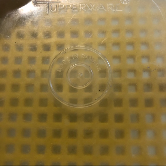 Vintage Tupperware Pickle Keeper Yellow 1332-8 - Picture 11 of 12